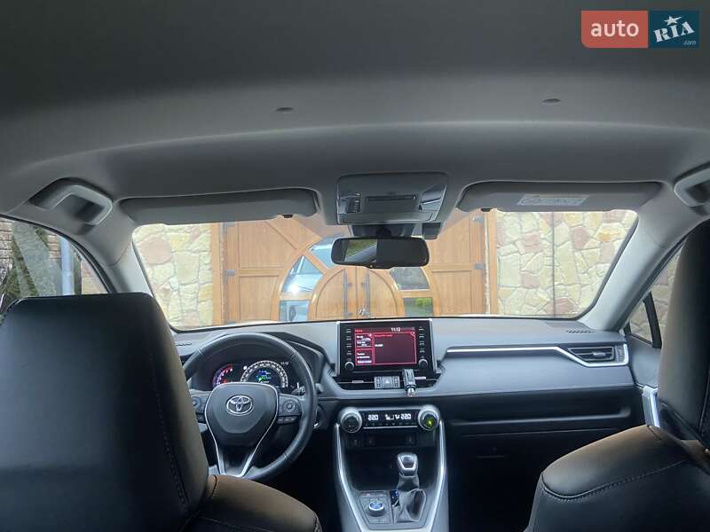 Внедорожник / Кроссовер Toyota RAV4 2019 в Хмельницком фото 52 Внедорожник / Кроссовер Toyota RAV4 2019 в Хмельницком