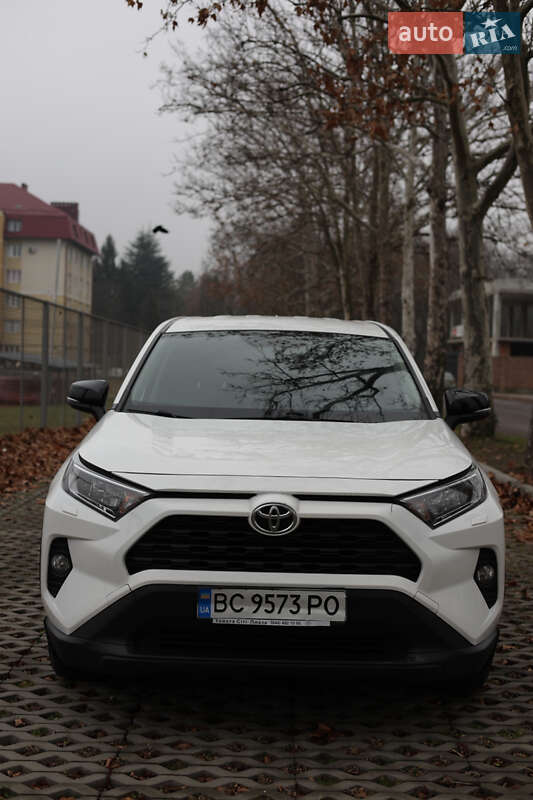 Toyota RAV4 2019
