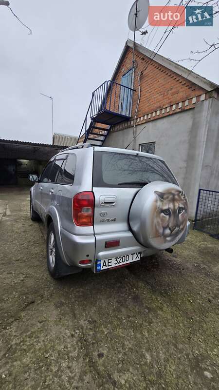 Позашляховик / Кросовер Toyota RAV4 2003 в Дніпрі