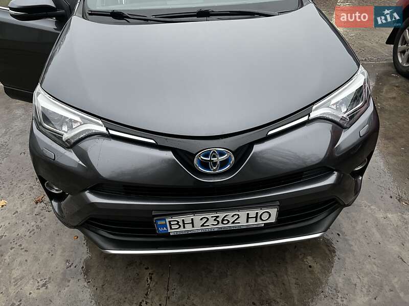 Позашляховик / Кросовер Toyota RAV4 2017 в Києві фото 12 Позашляховик / Кросовер Toyota RAV4 2017 в Києві