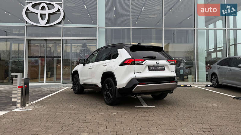 Внедорожник / Кроссовер Toyota RAV4 2024 в Ровно фото 2 Внедорожник / Кроссовер Toyota RAV4 2024 в Ровно