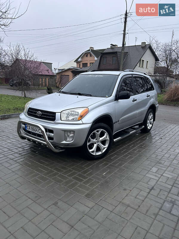 Позашляховик / Кросовер Toyota RAV4 2003 в Черкасах фото 4 Позашляховик / Кросовер Toyota RAV4 2003 в Черкасах