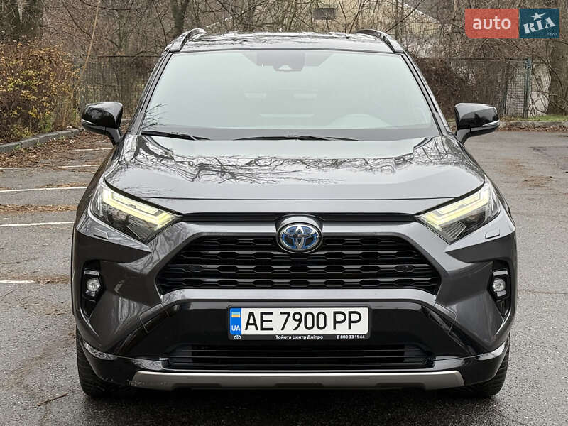 Внедорожник / Кроссовер Toyota RAV4 2022 в Днепре
