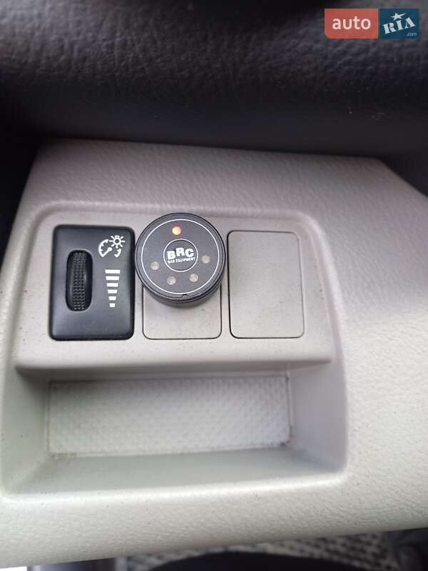 Позашляховик / Кросовер Toyota RAV4 2007 в Калуші