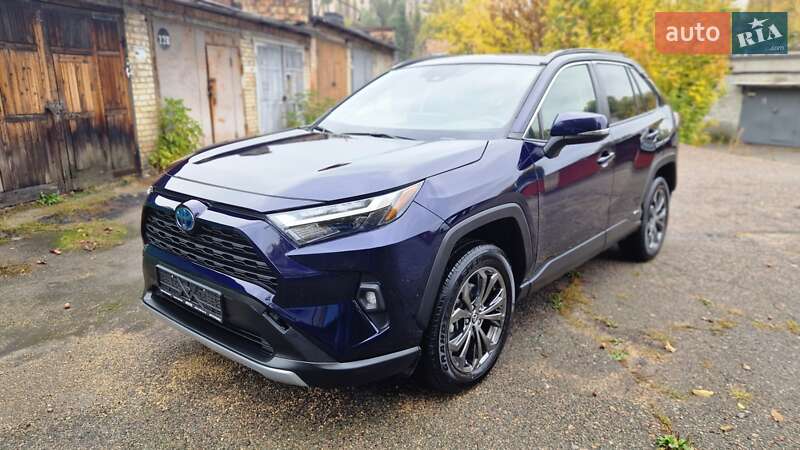 Toyota RAV4 2023