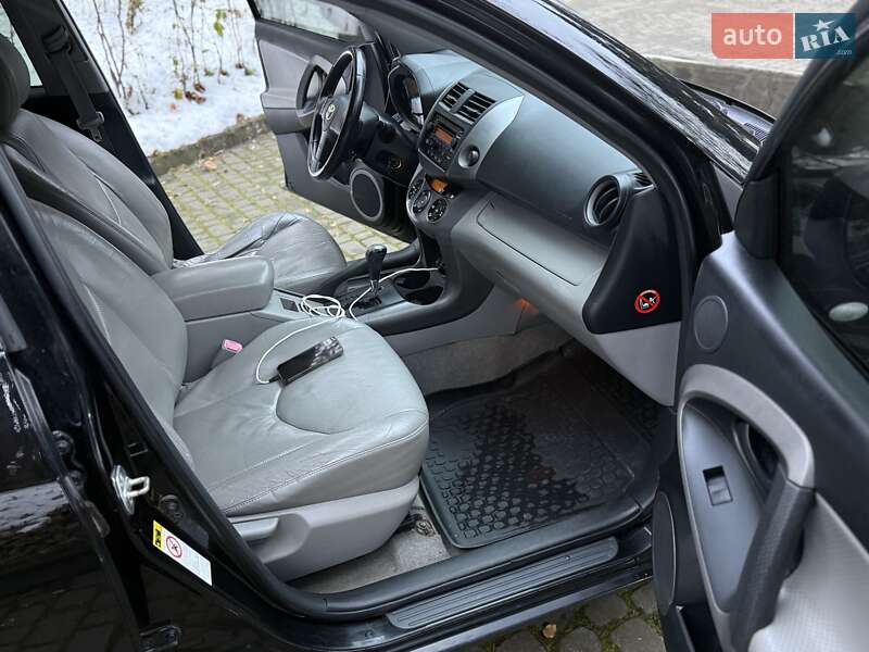 Позашляховик / Кросовер Toyota RAV4 2008 в Львові фото 44 Позашляховик / Кросовер Toyota RAV4 2008 в Львові