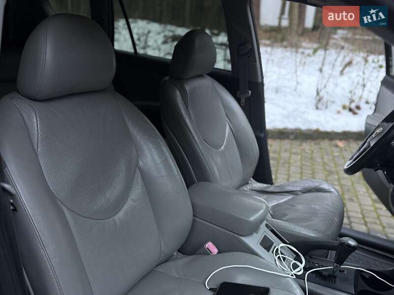 Позашляховик / Кросовер Toyota RAV4 2008 в Львові фото 47 Позашляховик / Кросовер Toyota RAV4 2008 в Львові