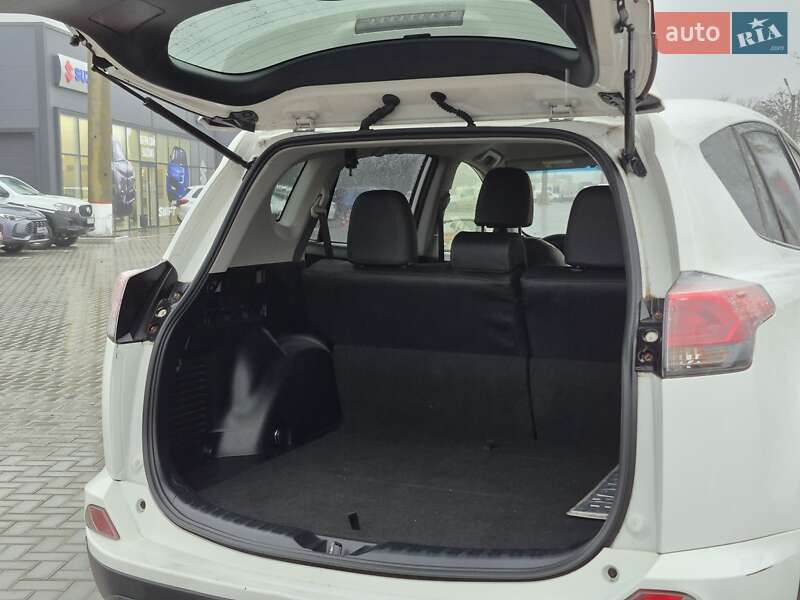 Внедорожник / Кроссовер Toyota RAV4 2018 в Кропивницком фото 5 Внедорожник / Кроссовер Toyota RAV4 2018 в Кропивницком