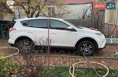 Внедорожник / Кроссовер Toyota RAV4 2017 в Харькове