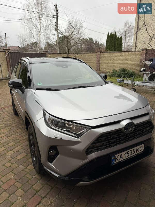 Внедорожник / Кроссовер Toyota RAV4 2019 в Киеве фото 35 Внедорожник / Кроссовер Toyota RAV4 2019 в Киеве