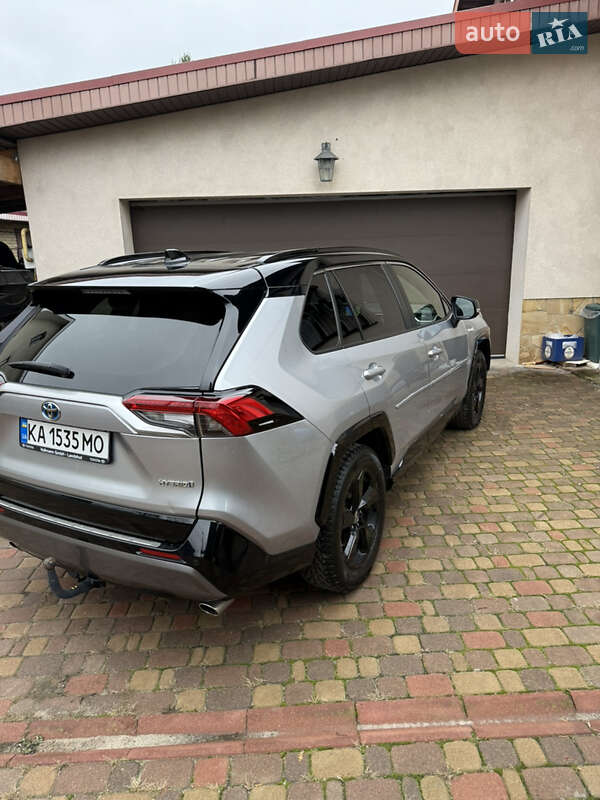 Внедорожник / Кроссовер Toyota RAV4 2019 в Киеве фото 13 Внедорожник / Кроссовер Toyota RAV4 2019 в Киеве