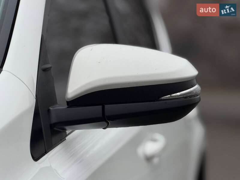 Внедорожник / Кроссовер Toyota RAV4 2013 в Кривом Роге фото 9 Внедорожник / Кроссовер Toyota RAV4 2013 в Кривом Роге