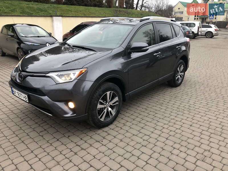 Toyota RAV4 2016