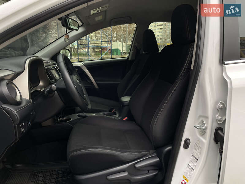 Внедорожник / Кроссовер Toyota RAV4 2013 в Одессе