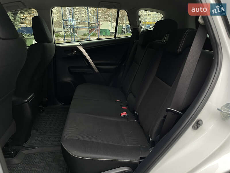 Внедорожник / Кроссовер Toyota RAV4 2013 в Одессе