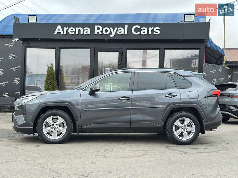 Внедорожник / Кроссовер Toyota RAV4 2021 в Харькове фото 5 Внедорожник / Кроссовер Toyota RAV4 2021 в Харькове