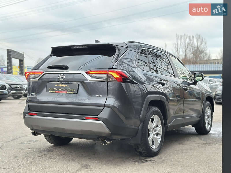 Внедорожник / Кроссовер Toyota RAV4 2021 в Харькове фото 10 Внедорожник / Кроссовер Toyota RAV4 2021 в Харькове