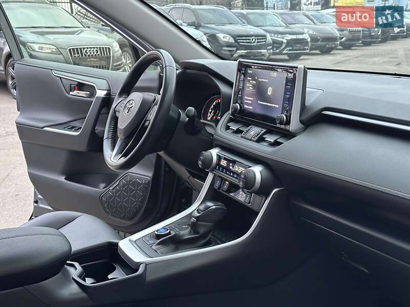 Внедорожник / Кроссовер Toyota RAV4 2021 в Харькове фото 25 Внедорожник / Кроссовер Toyota RAV4 2021 в Харькове