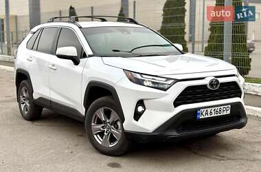 Внедорожник / Кроссовер Toyota RAV4 2024 в Киеве
