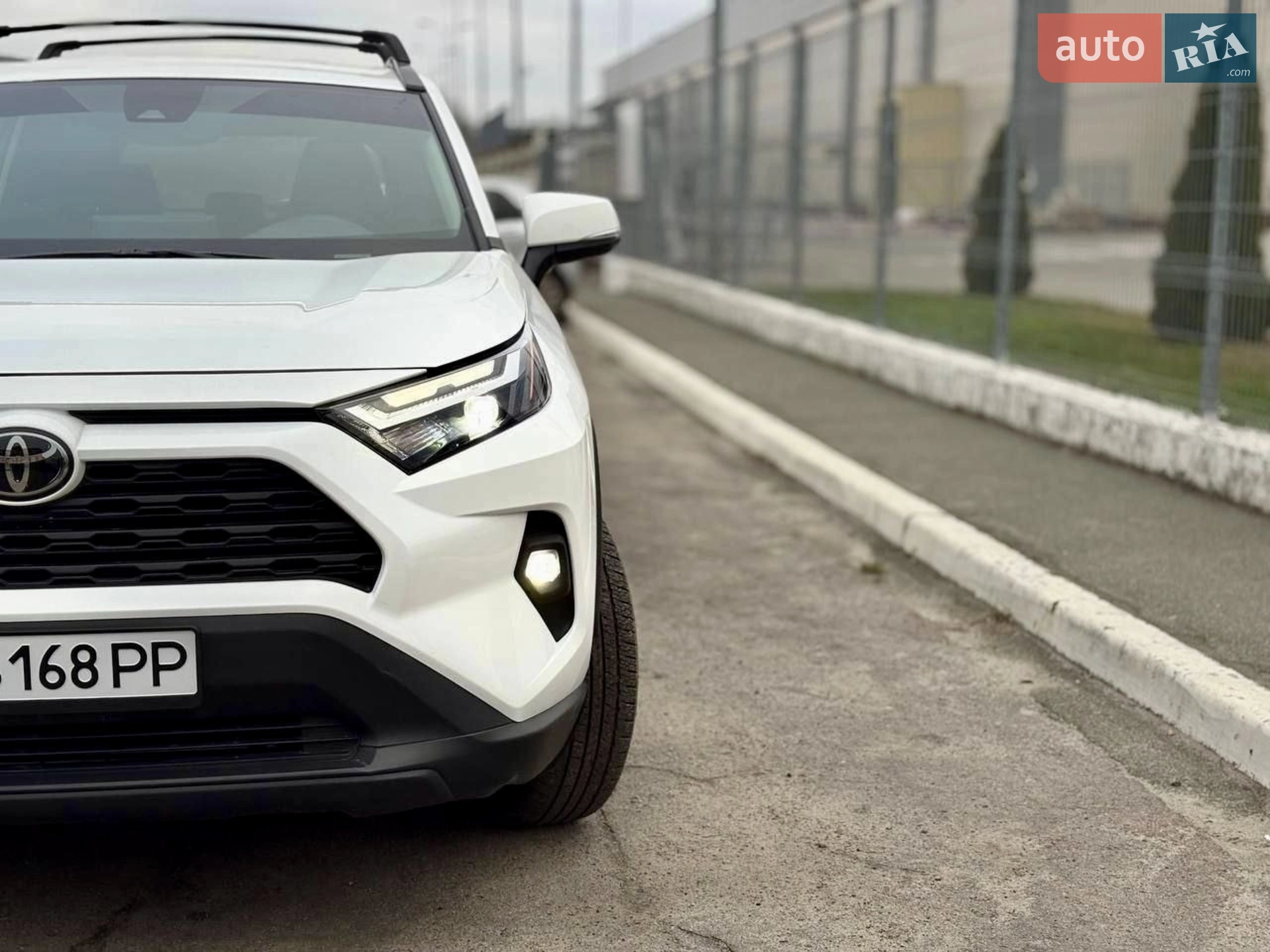 2024 Toyota RAV 4 - мініатюра 10