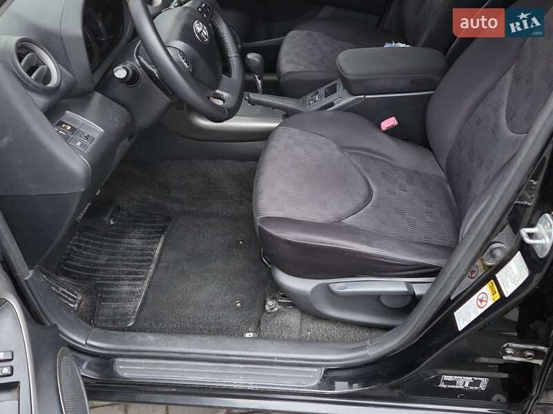 Внедорожник / Кроссовер Toyota RAV4 2010 в Днепре фото 12 Внедорожник / Кроссовер Toyota RAV4 2010 в Днепре