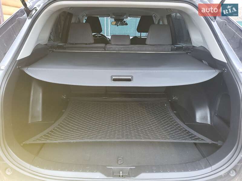 Внедорожник / Кроссовер Toyota RAV4 2022 в Полтаве