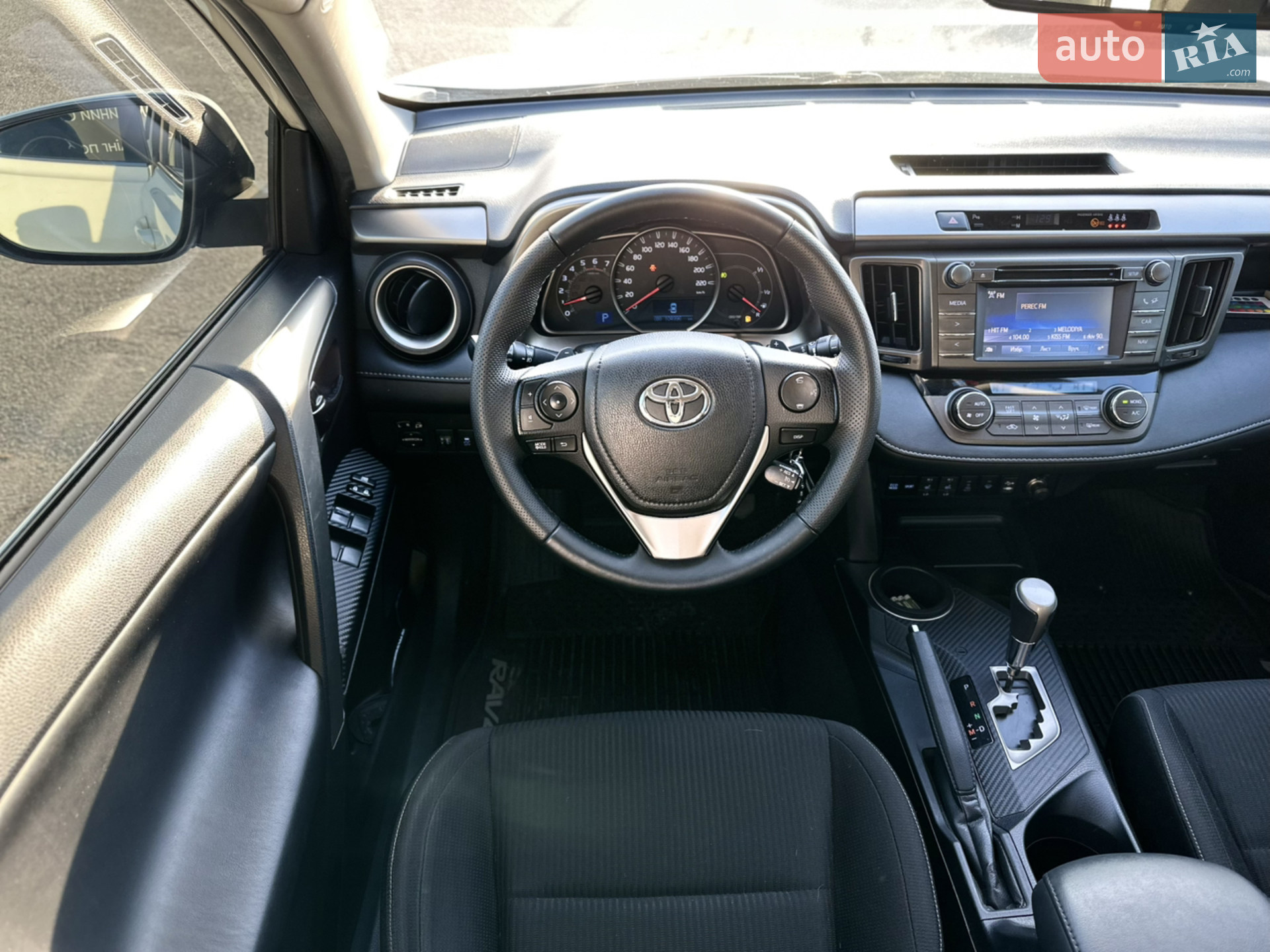 2014 Toyota RAV 4 - мініатюра 9