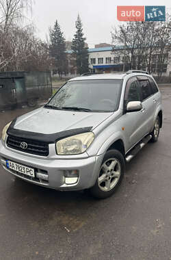 Внедорожник / Кроссовер Toyota RAV4 2002 в Славянске