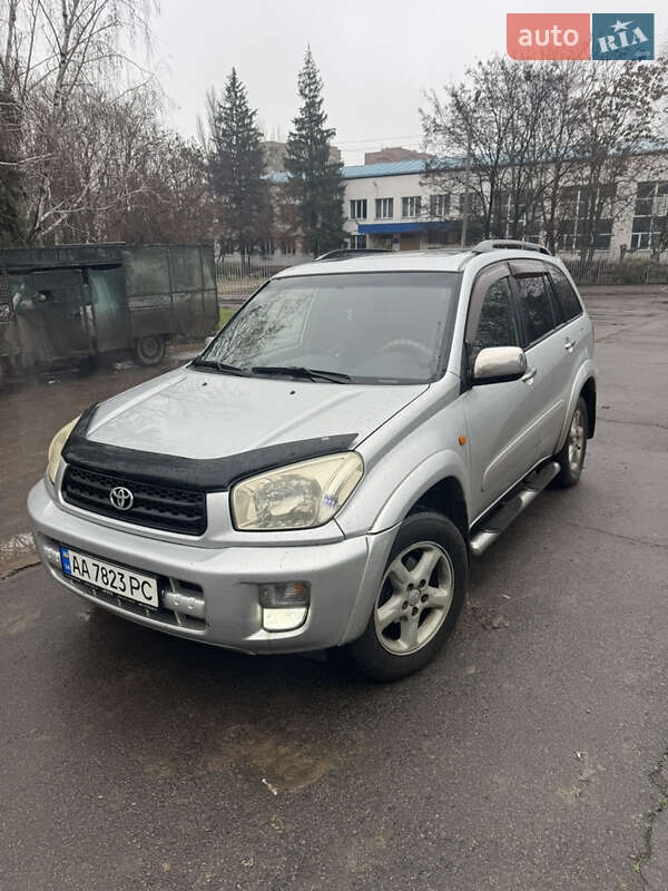 Toyota RAV4 2002