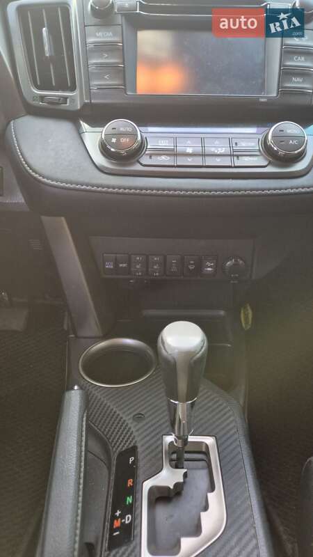 Внедорожник / Кроссовер Toyota RAV4 2014 в Полтаве фото 10 Внедорожник / Кроссовер Toyota RAV4 2014 в Полтаве