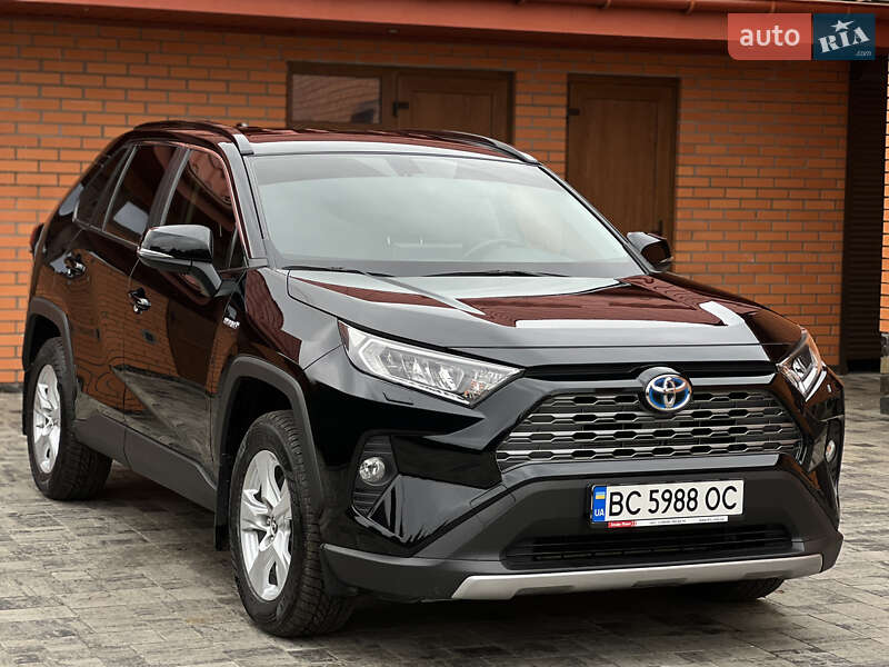 Внедорожник / Кроссовер Toyota RAV4 2019 в Луцке фото 4 Внедорожник / Кроссовер Toyota RAV4 2019 в Луцке