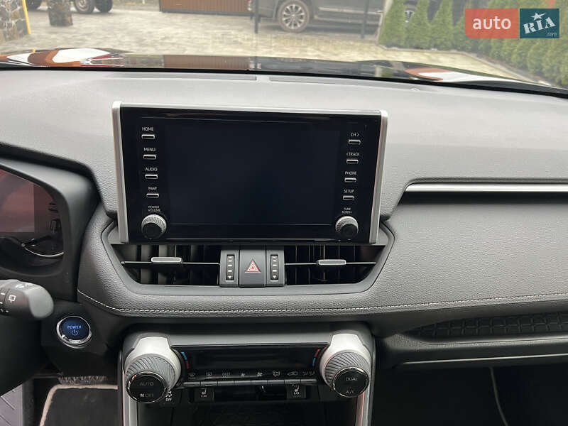 Внедорожник / Кроссовер Toyota RAV4 2019 в Луцке фото 19 Внедорожник / Кроссовер Toyota RAV4 2019 в Луцке