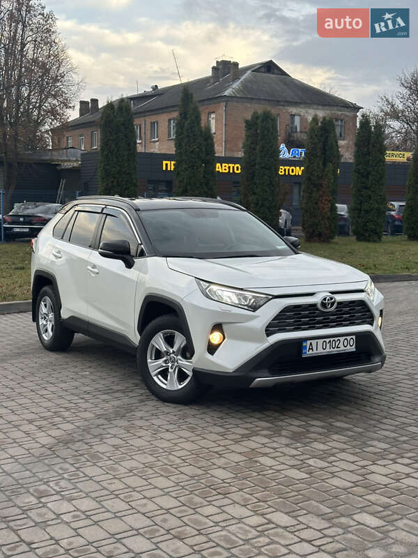 Позашляховик / Кросовер Toyota RAV4 2019 в Білій Церкві фото 13 Позашляховик / Кросовер Toyota RAV4 2019 в Білій Церкві