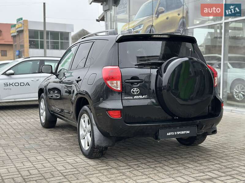 Позашляховик / Кросовер Toyota RAV4 2008 в Києві
