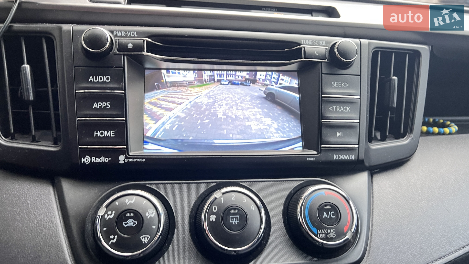 2016 Toyota RAV 4 - мініатюра 11
