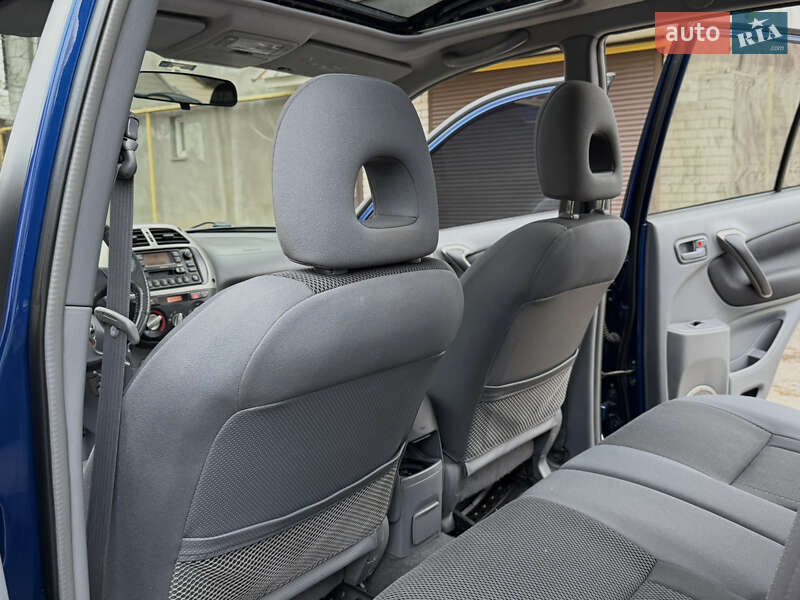 Внедорожник / Кроссовер Toyota RAV4 2004 в Одессе фото 72 Внедорожник / Кроссовер Toyota RAV4 2004 в Одессе