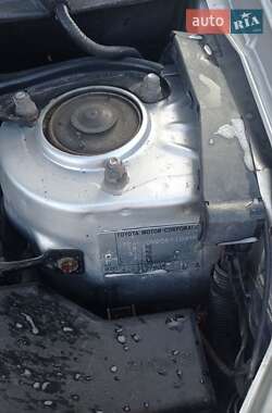 Позашляховик / Кросовер Toyota RAV4 2004 в Володимирі