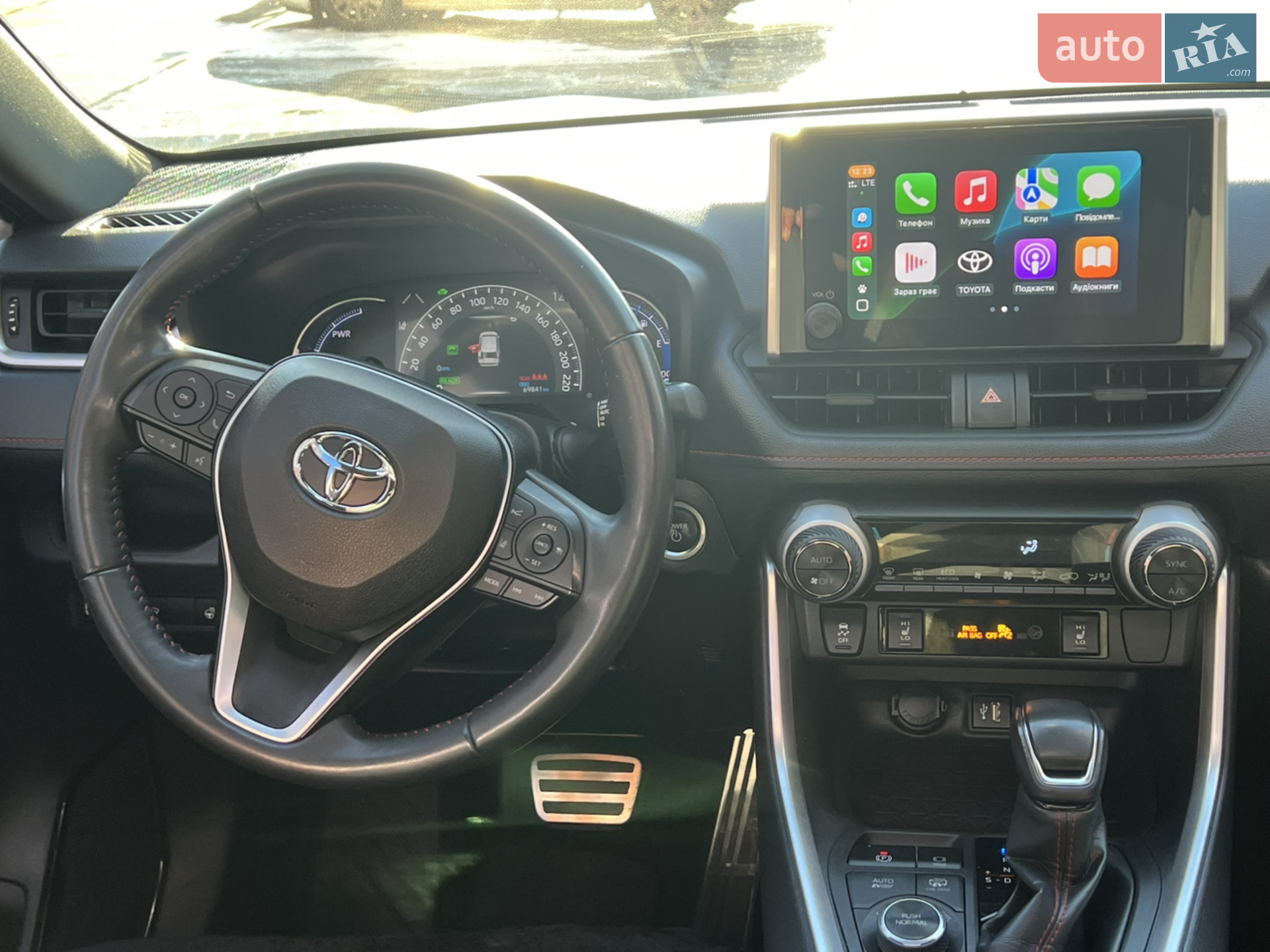 2023 Toyota RAV 4 - мініатюра 21