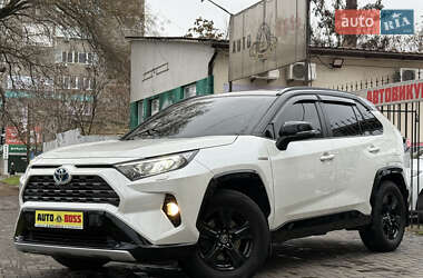 Внедорожник / Кроссовер Toyota RAV4 2018 в Николаеве