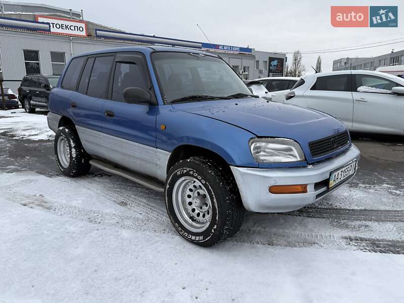 Toyota RAV4 1996 Toyota RAV4 1996