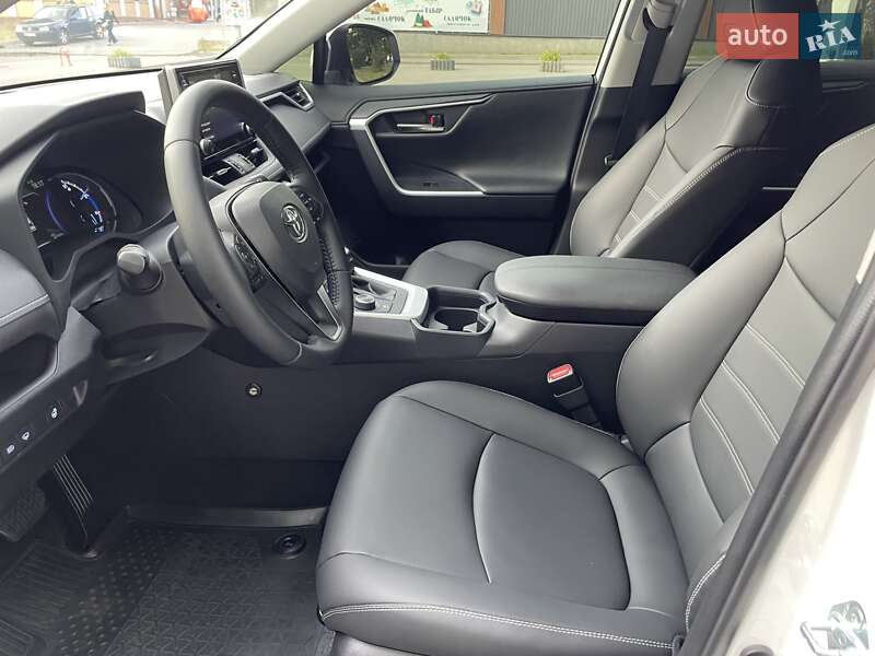 Позашляховик / Кросовер Toyota RAV4 2022 в Вінниці