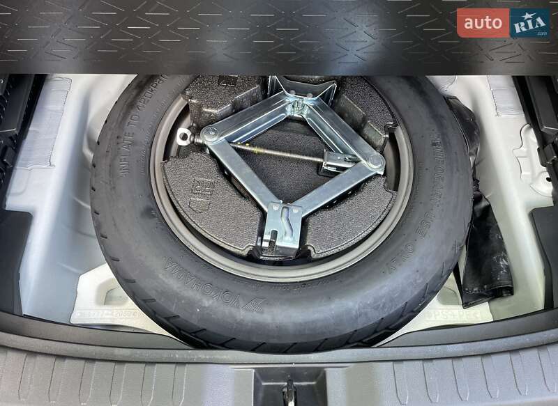 Позашляховик / Кросовер Toyota RAV4 2022 в Вінниці