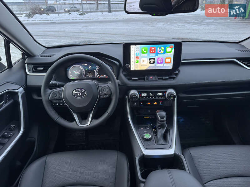 Позашляховик / Кросовер Toyota RAV4 2024 в Києві