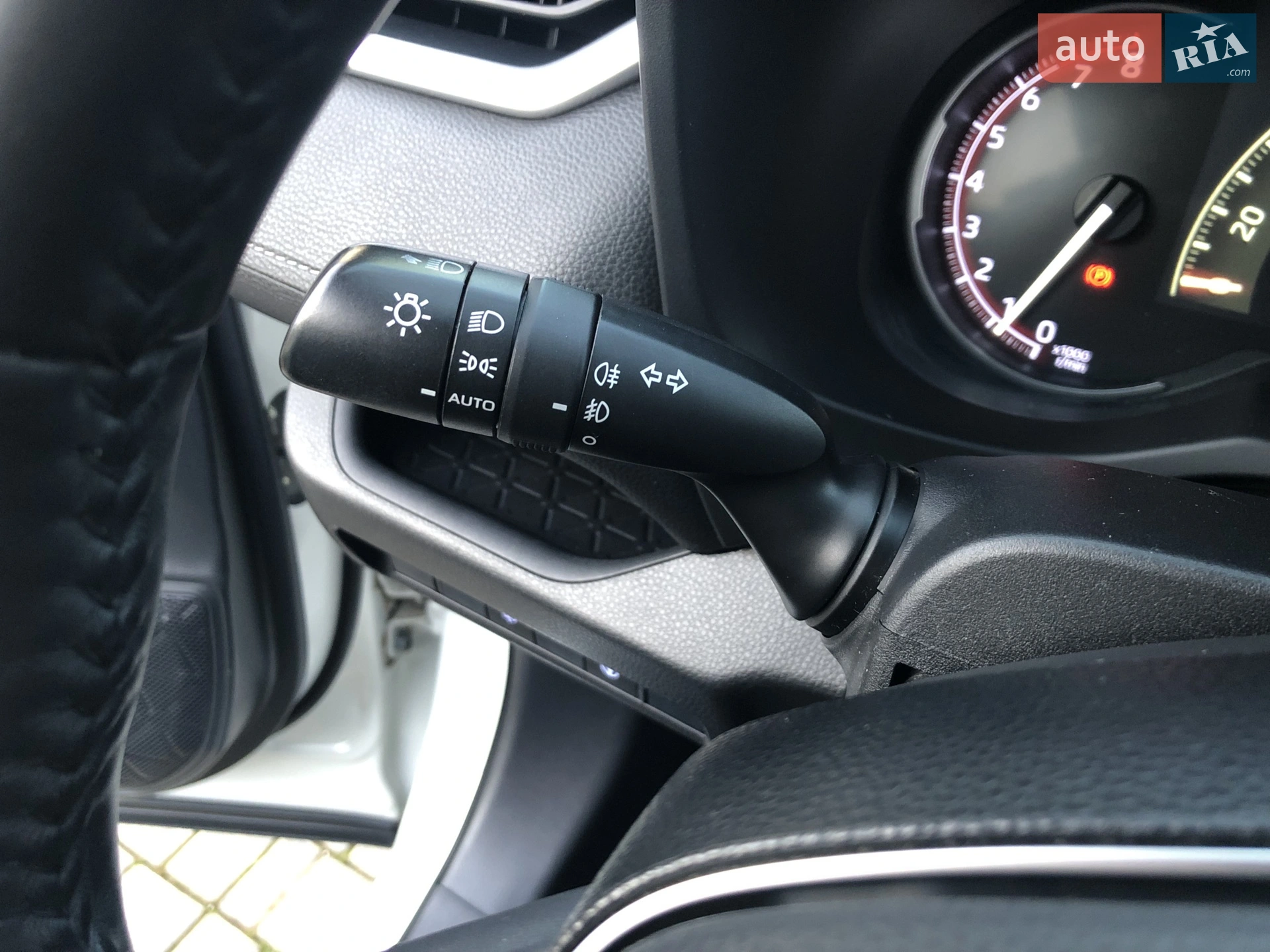 2019 Toyota RAV 4 - мініатюра 87