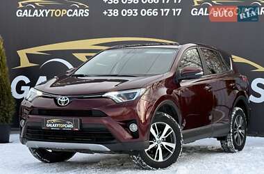 Внедорожник / Кроссовер Toyota RAV4 2017 в Виннице