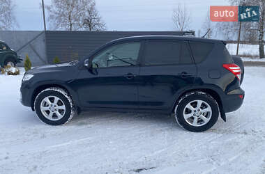Внедорожник / Кроссовер Toyota RAV4 2010 в Киеве