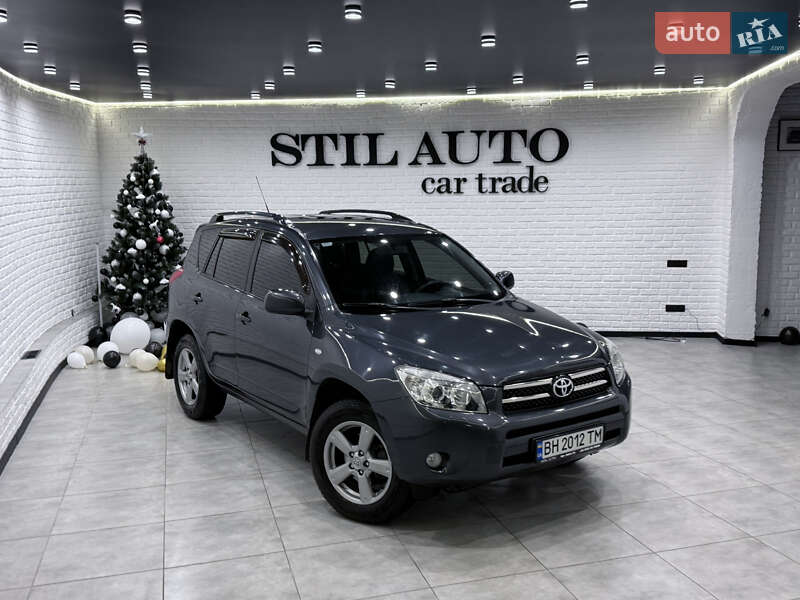 Внедорожник / Кроссовер Toyota RAV4 2007 в Одессе