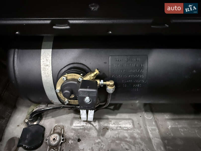 Внедорожник / Кроссовер Toyota RAV4 2007 в Одессе