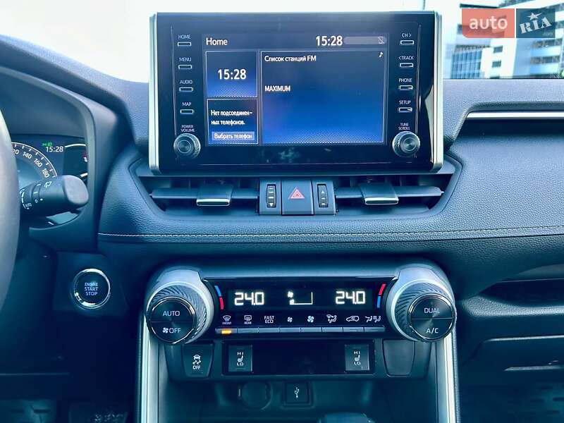 Внедорожник / Кроссовер Toyota RAV4 2020 в Киеве фото 8 Внедорожник / Кроссовер Toyota RAV4 2020 в Киеве