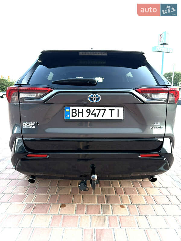 Позашляховик / Кросовер Toyota RAV4 2021 в Одесі фото 9 Позашляховик / Кросовер Toyota RAV4 2021 в Одесі